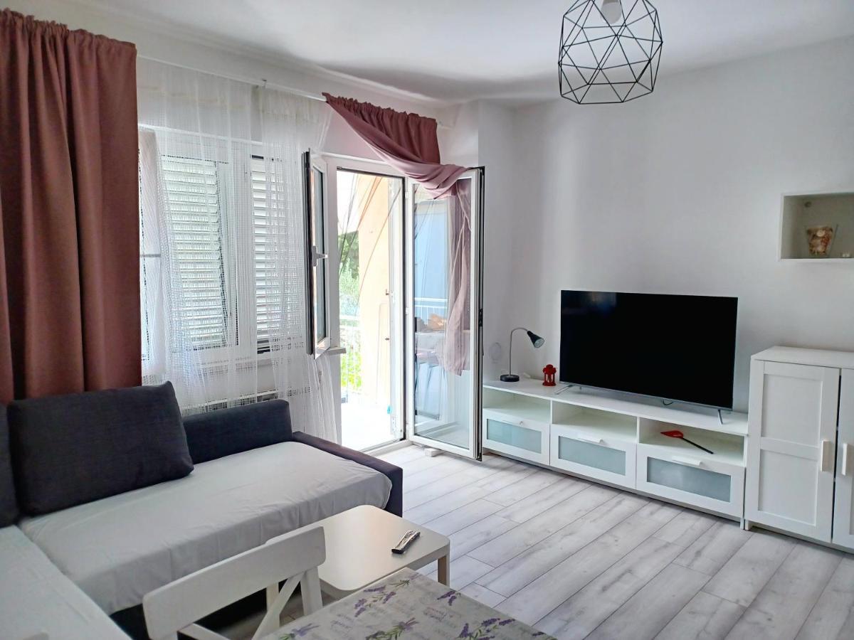 Apartmani Ramesa 穆泰尔岛 外观 照片