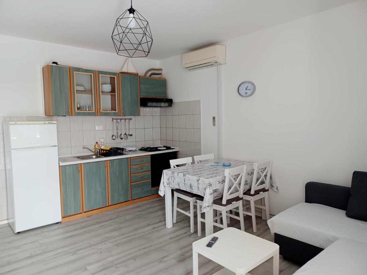 Apartmani Ramesa 穆泰尔岛 外观 照片